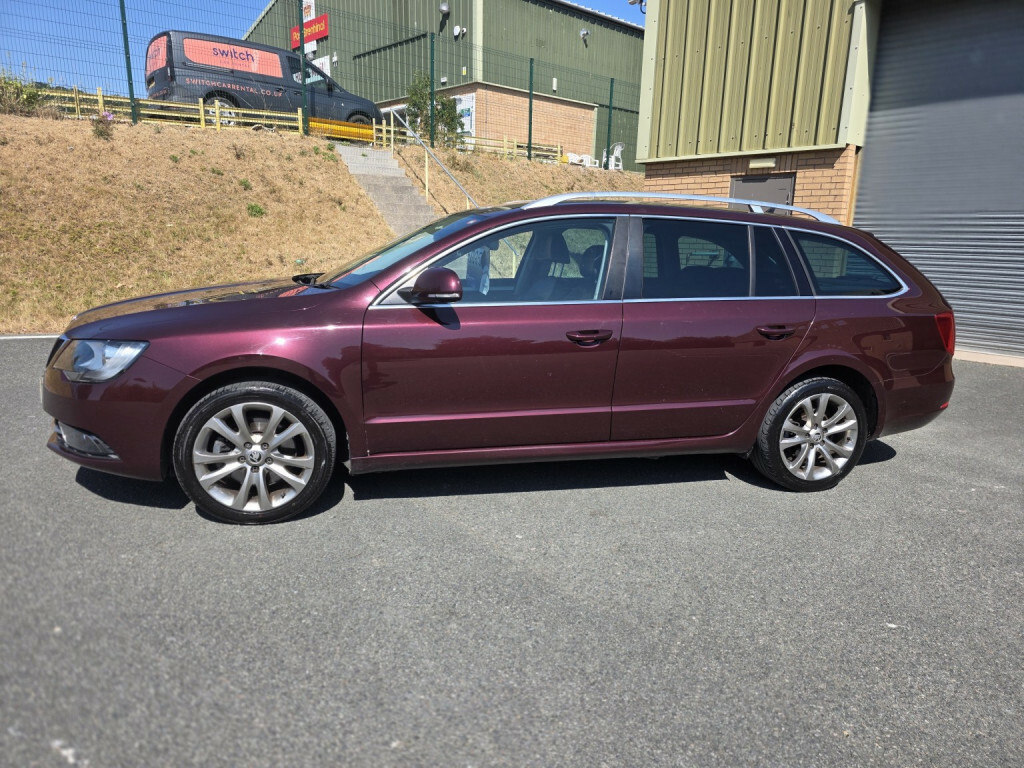 Skoda Superb Estate 2.0 Tdi Se Business Euro 5 Ss Leath Blue #25