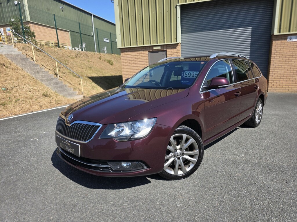 Skoda Superb 2.0 Tdi Se Business Red