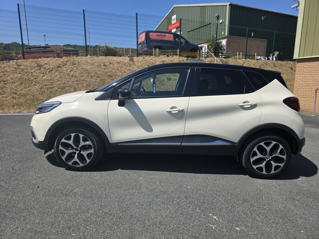 Renault Captur 1.5 Dynamique S Nav Dci 90 White #3