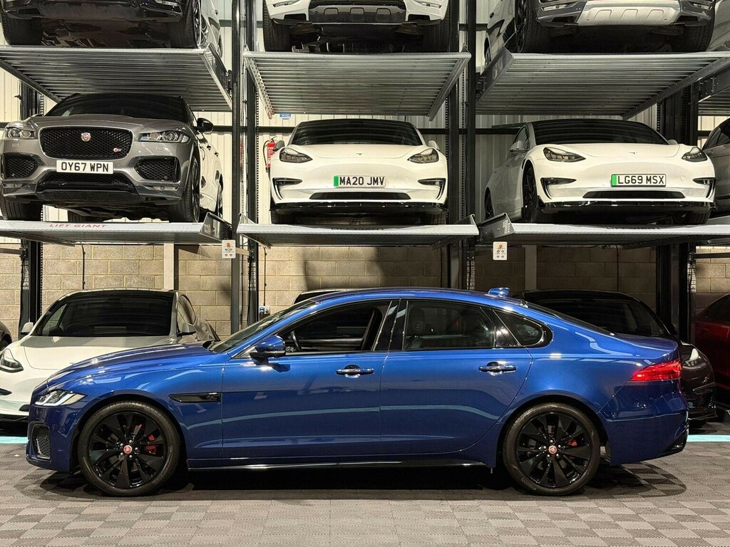 Jaguar XF Saloon 2.0 D200 Mhev R-dynamic S Euro 6 Ss Blue #4