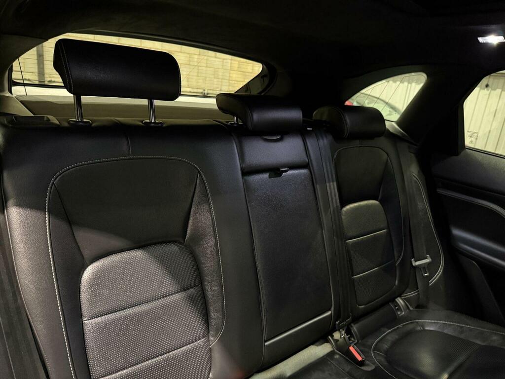 Jaguar F-Pace 2.0 R-sport 5 Seat Family Suv 4X4 With Blue #27