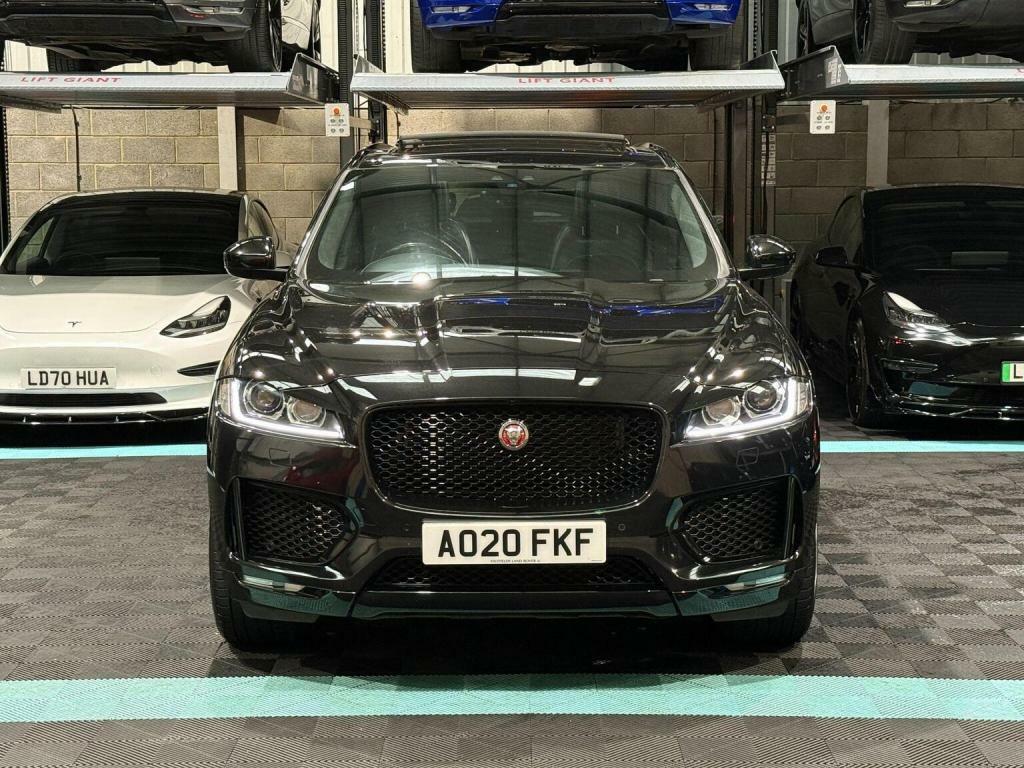 Jaguar F-Pace 2.0 R-sport 5 Seat Family Suv 4X4 With Blue #61