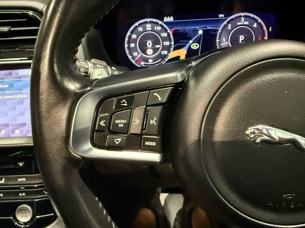 Jaguar F-Pace 2.0 R-sport 5 Seat Family Suv 4X4 With Blue #49