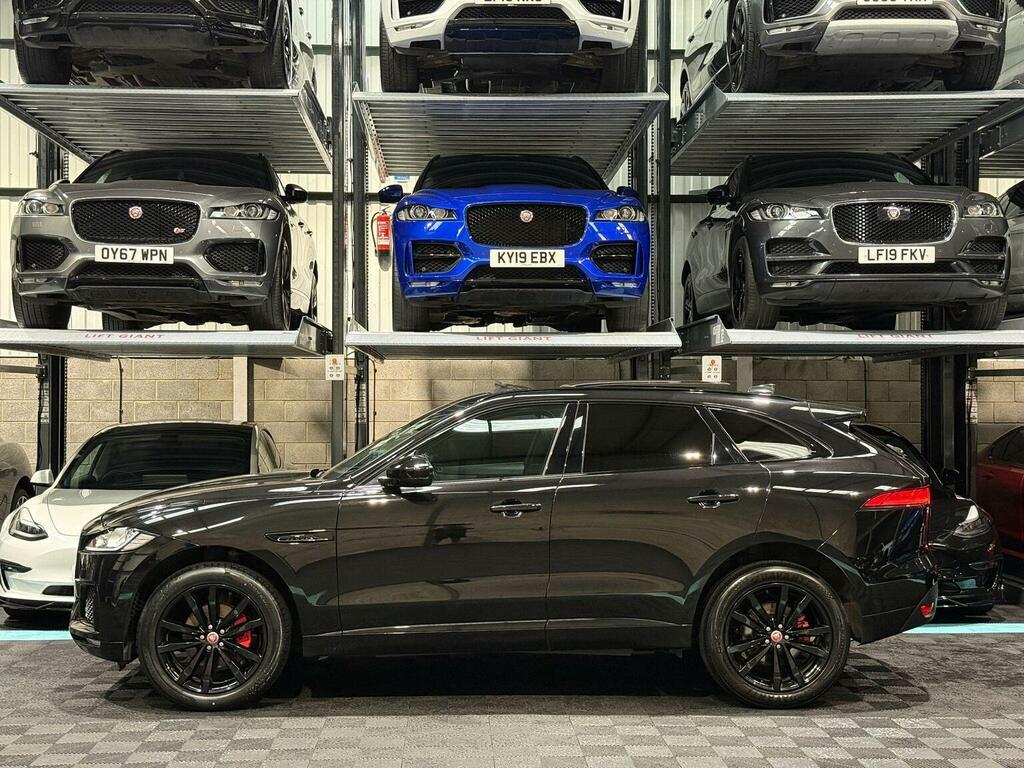 Jaguar F-Pace 2.0 D180 Chequered Flag Awd Euro 6 Ss Black #4