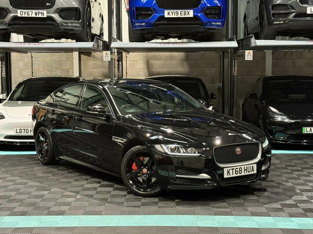 Jaguar XE 2.0I Gpf R-sport Euro 6 Ss Black