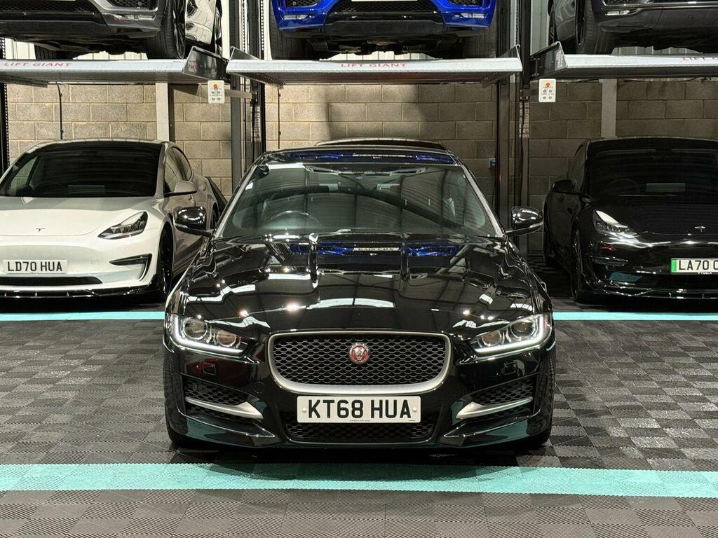 Jaguar XE 2.0I Gpf R-sport Euro 6 Ss Black #2
