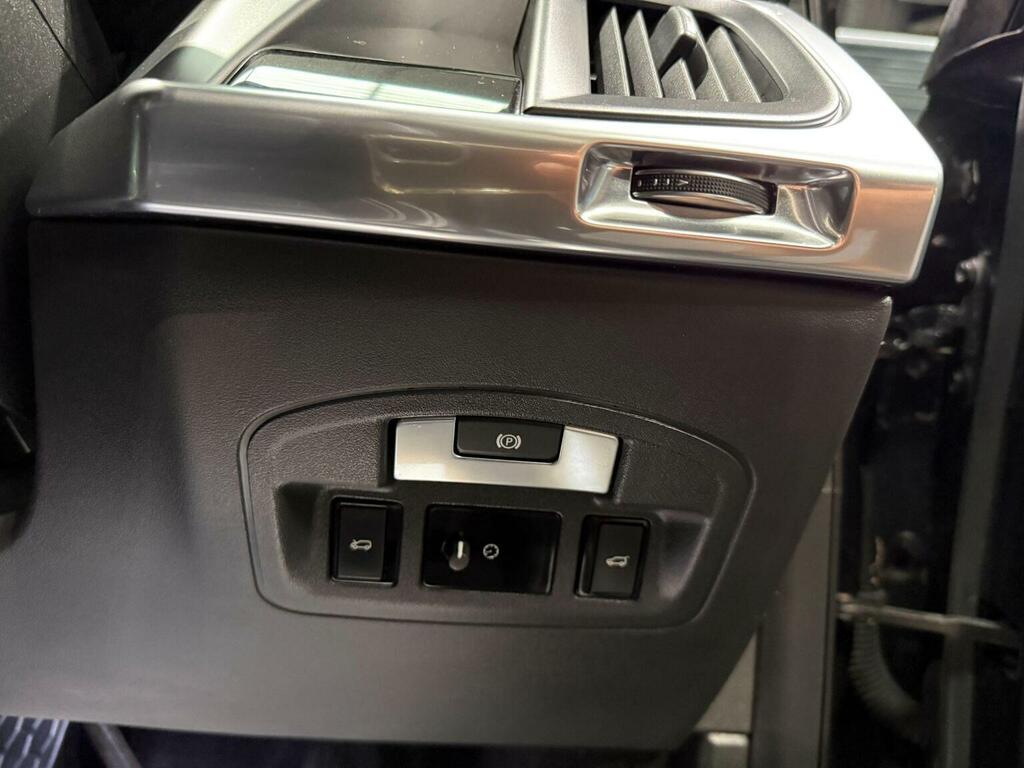 Jaguar I-Pace Electric Grey #45