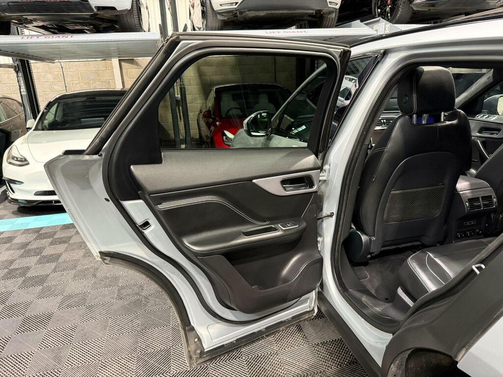Jaguar F-Pace I4 Chequered Flag Awd White #38