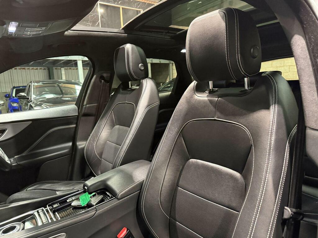Jaguar F-Pace I4 Chequered Flag Awd White #39