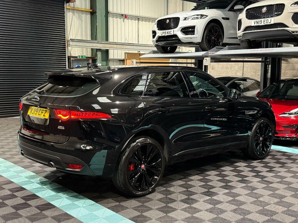 Jaguar F-Pace 2.0D Portfolio Awd Black #7