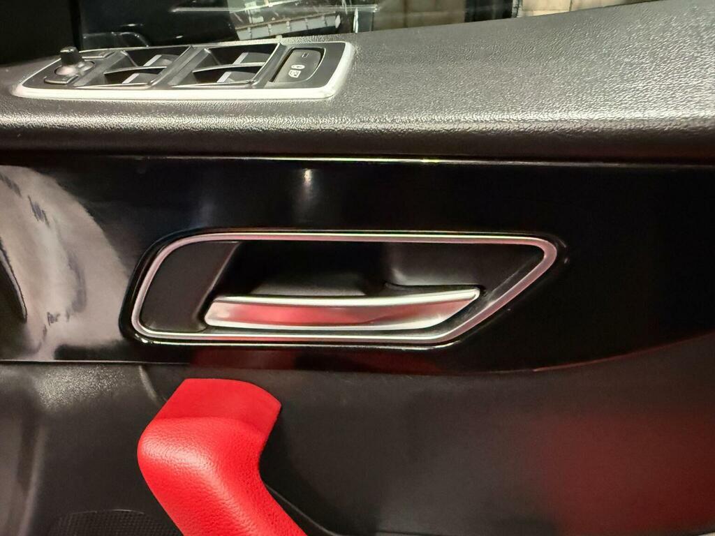 Jaguar F-Pace 2.0D Portfolio Awd Black #42