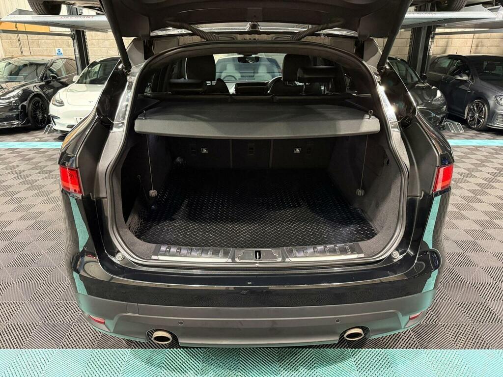 Jaguar F-Pace 2.0D Portfolio Awd Black #32