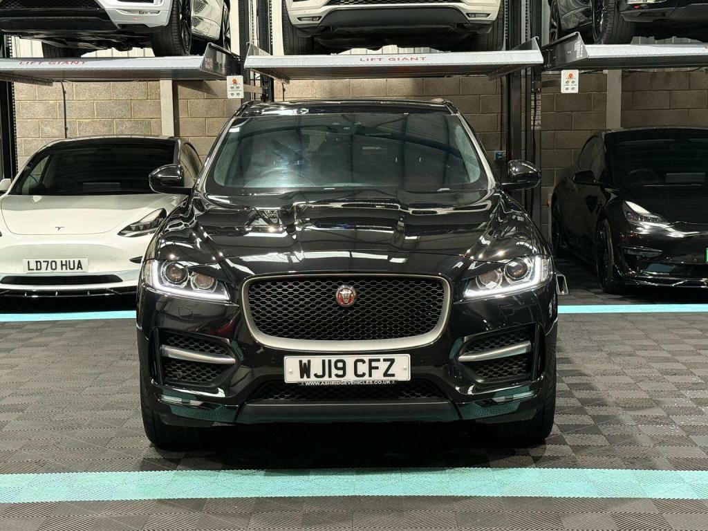Jaguar F-Pace 2.0D Portfolio Awd Black #59