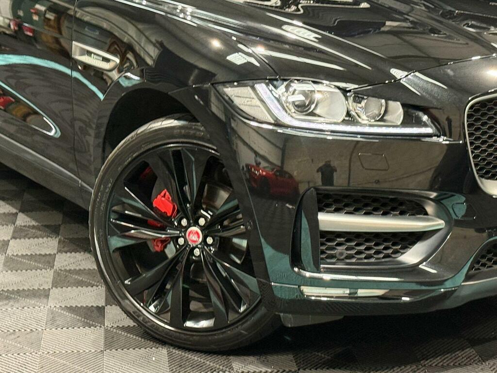Jaguar F-Pace 2.0D Portfolio Awd Black #13