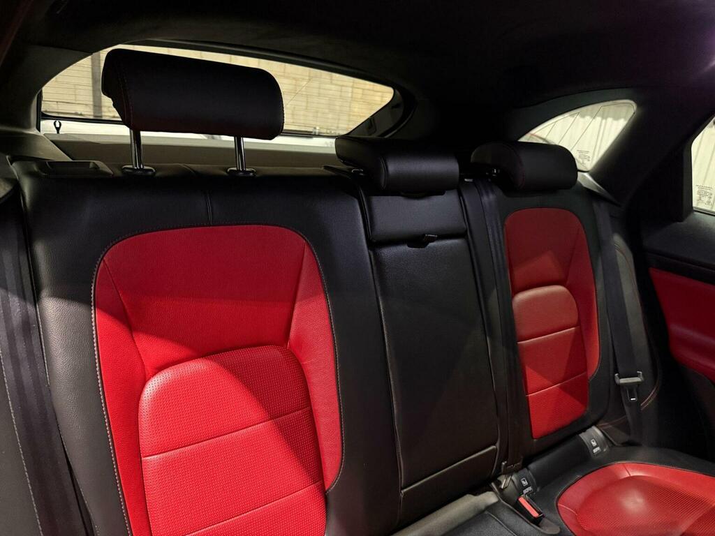 Jaguar F-Pace 2.0D Portfolio Awd Black #27