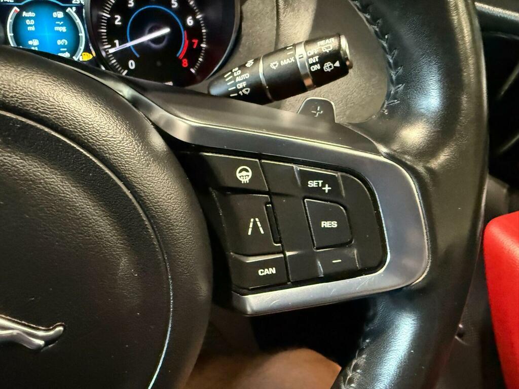 Jaguar F-Pace 2.0D Portfolio Awd Black #49