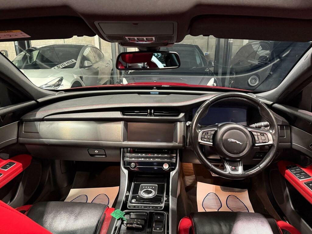 Jaguar XF D V6 S Grey #30