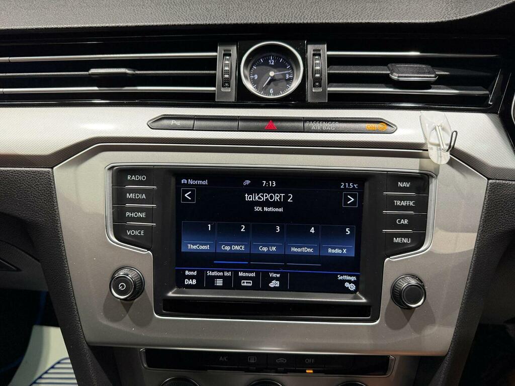 Volkswagen Passat Gt Tdi Bluemotion Blue #49