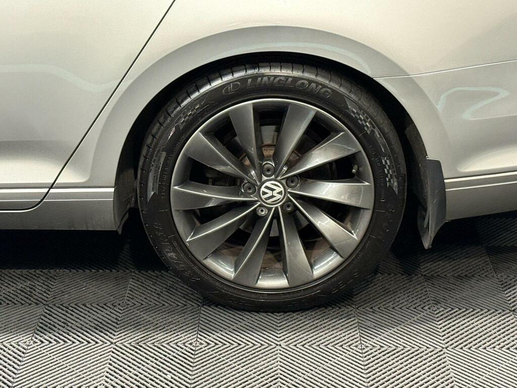 Volkswagen Passat Gt Tdi Bluemotion Blue #20