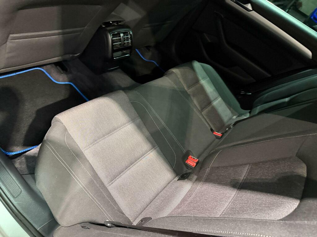 Volkswagen Passat Gt Tdi Bluemotion Blue #33