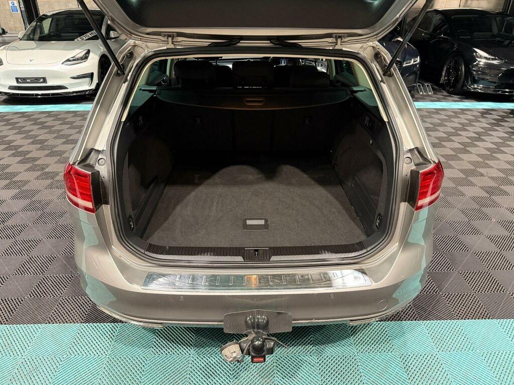 Volkswagen Passat Gt Tdi Bluemotion Blue #30