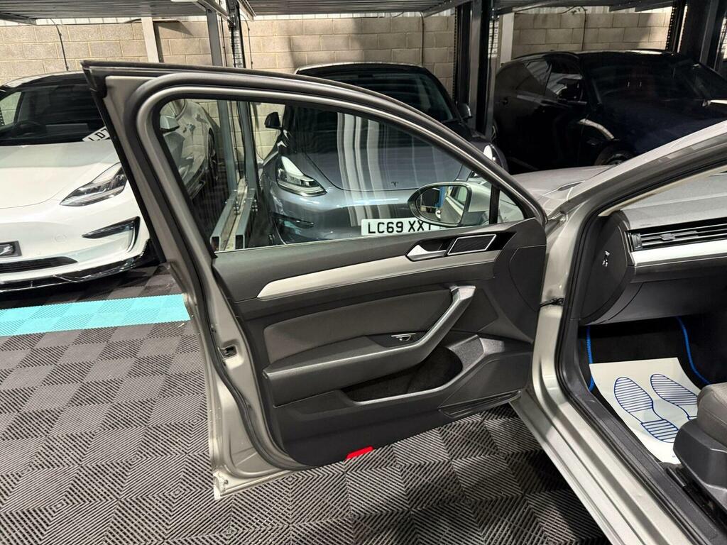 Volkswagen Passat Gt Tdi Bluemotion Blue #37