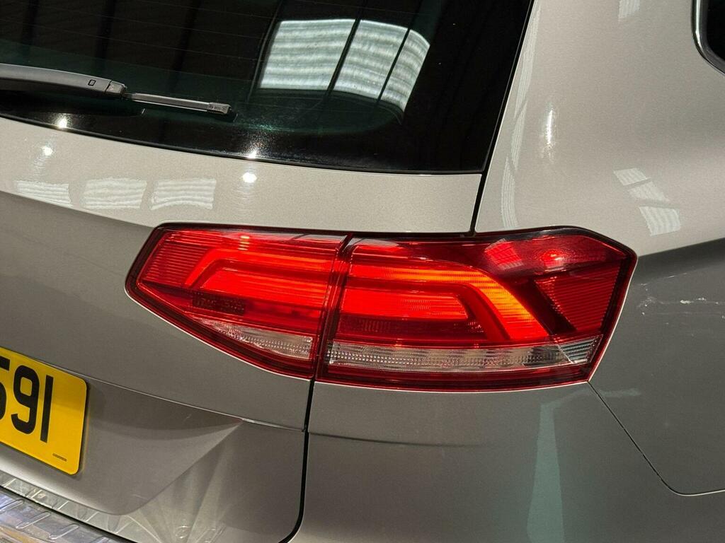 Volkswagen Passat Gt Tdi Bluemotion Blue #16