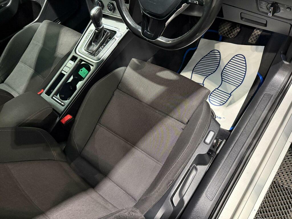 Volkswagen Passat Gt Tdi Bluemotion Blue #24
