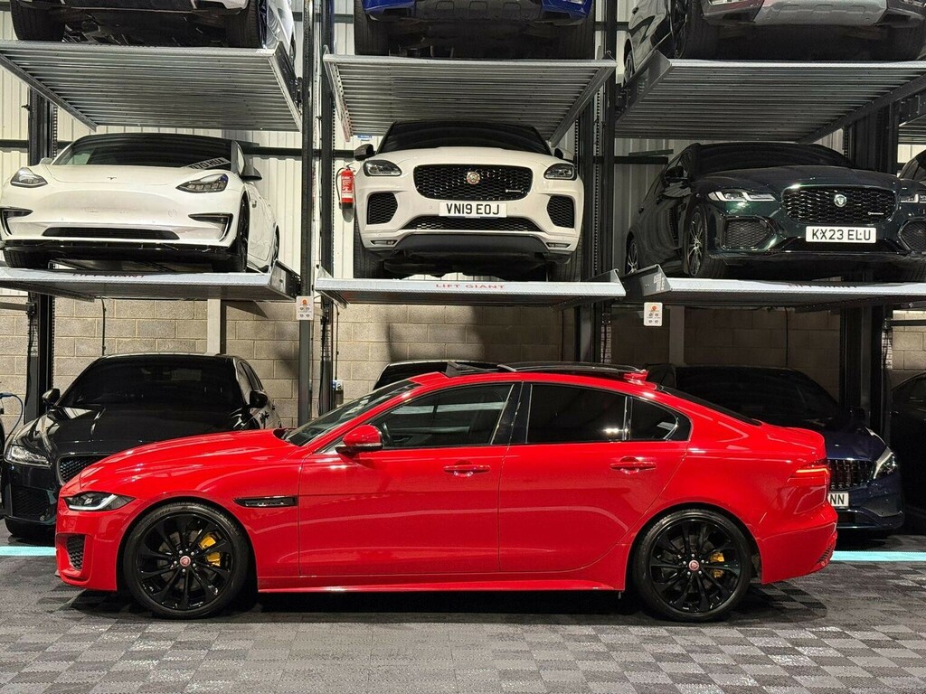 Jaguar XE Saloon 2.0 D180 R-dynamic Hse Euro 6 Ss Red #4