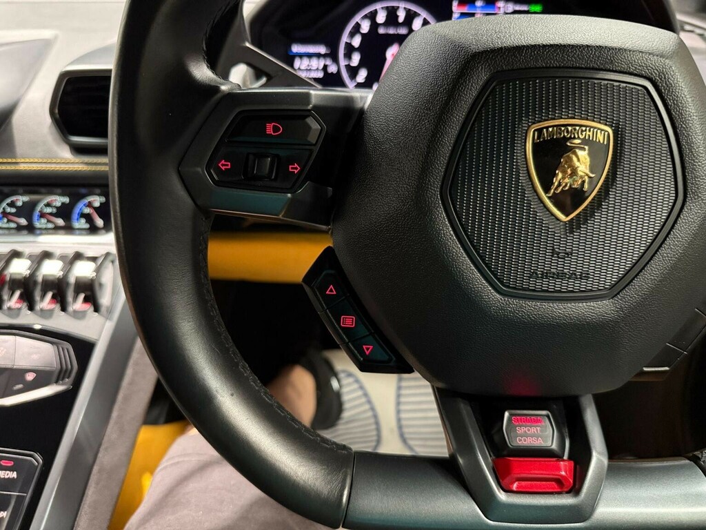Lamborghini Huracan Lp 610-4 White #39