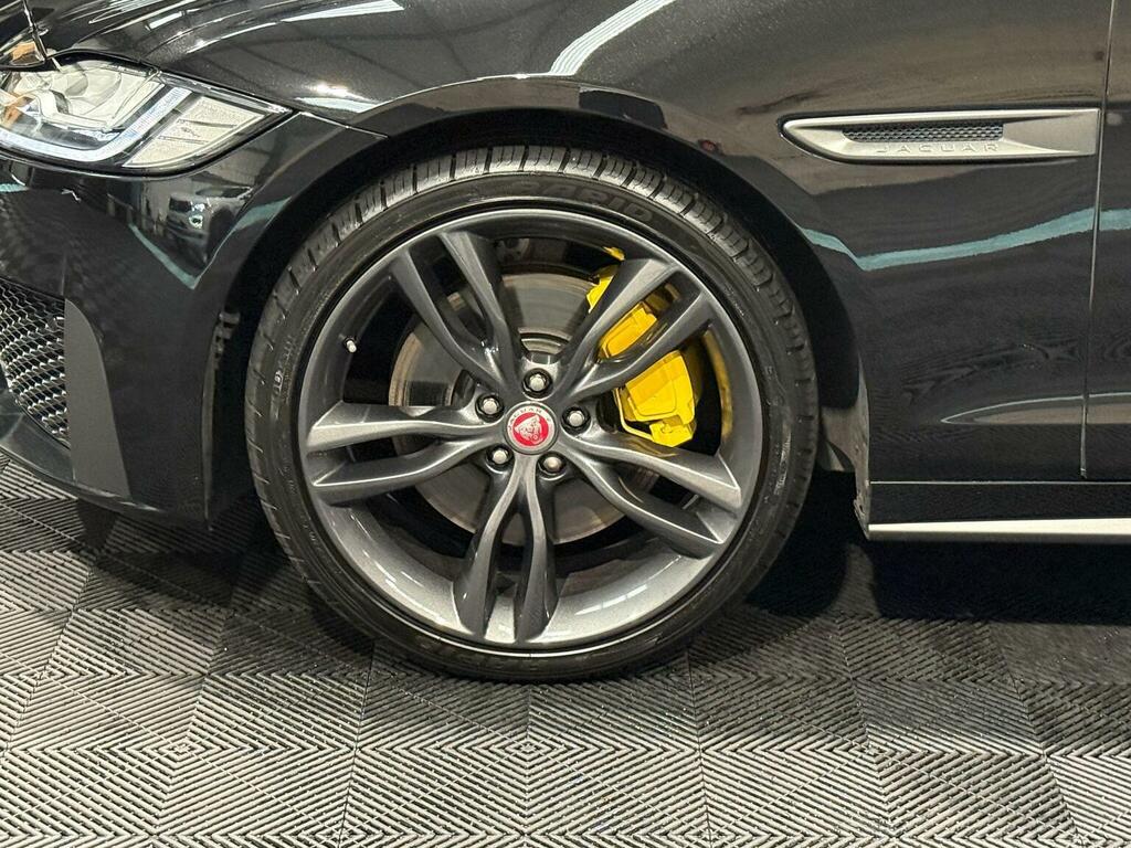 Jaguar XF 2.0D 180 Portfolio Red #21