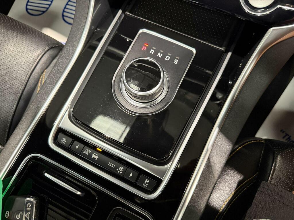 Jaguar XF 2.0D 180 Portfolio Red #61