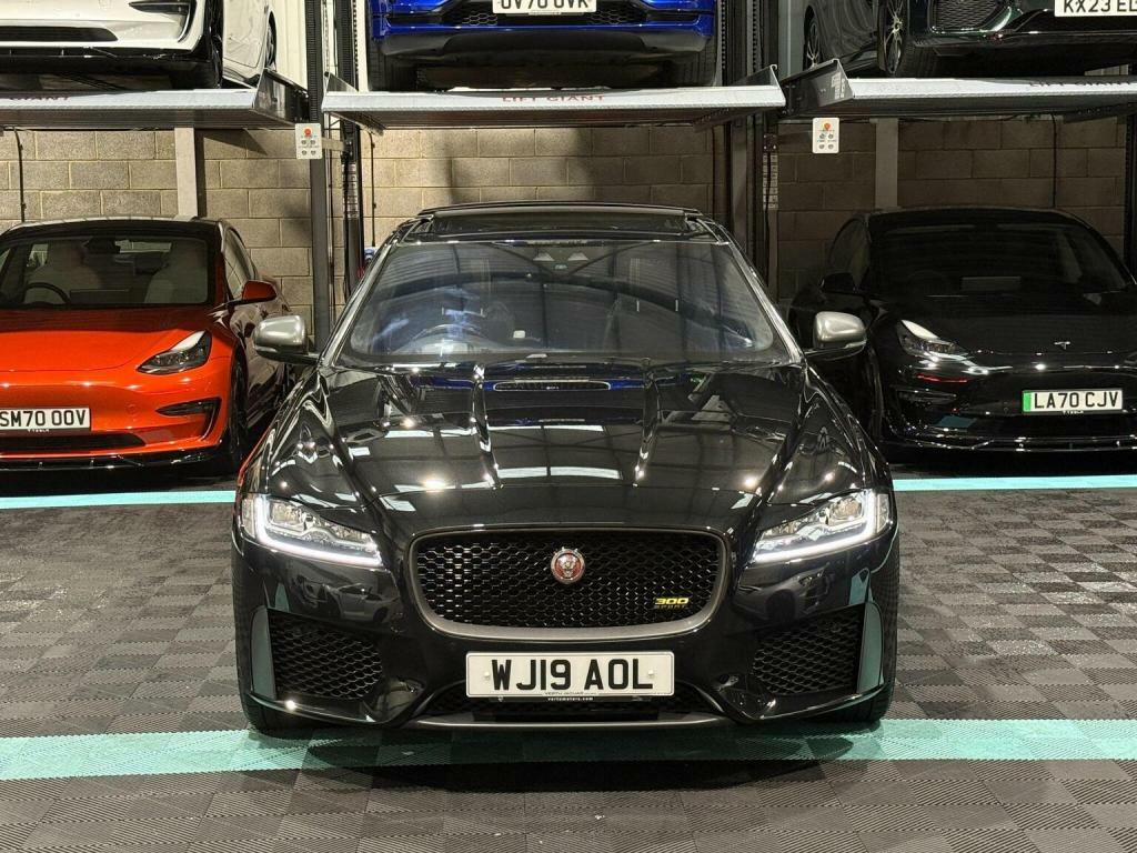 Jaguar XF 2.0D 180 Portfolio Red #63