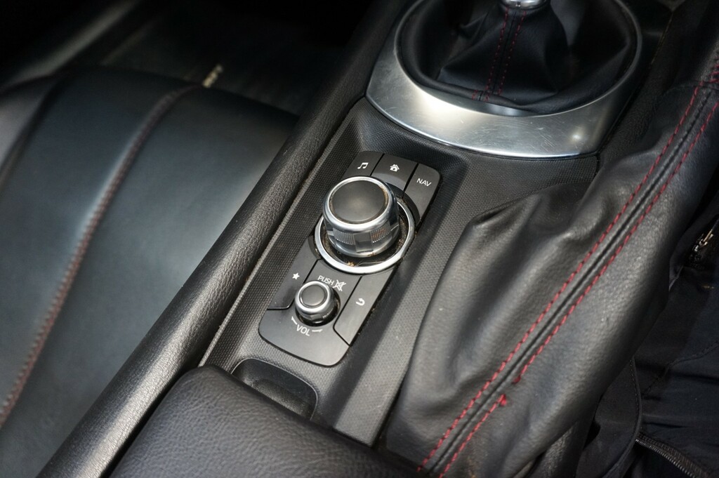 Mazda MX-5 RF Coupe #15