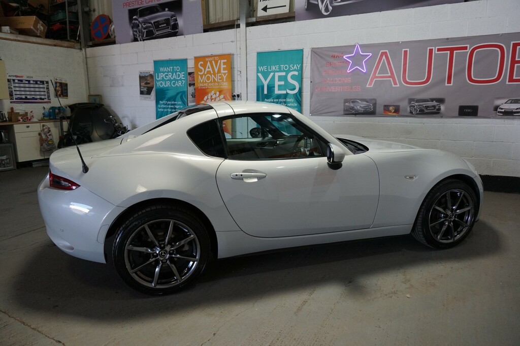 Mazda MX-5 RF Coupe #35