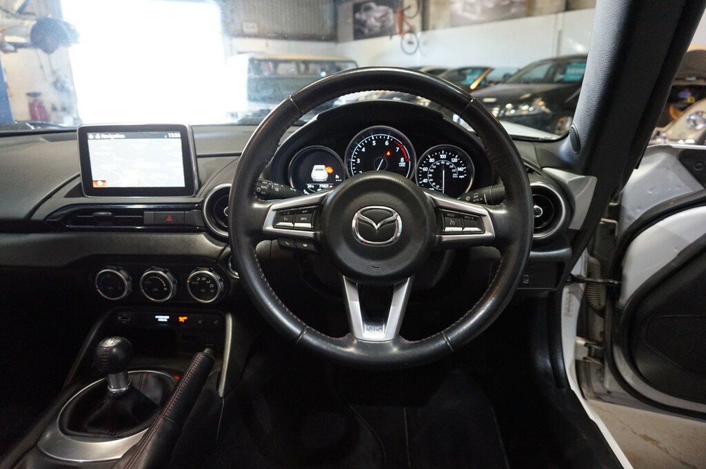 Mazda MX-5 RF Coupe #18