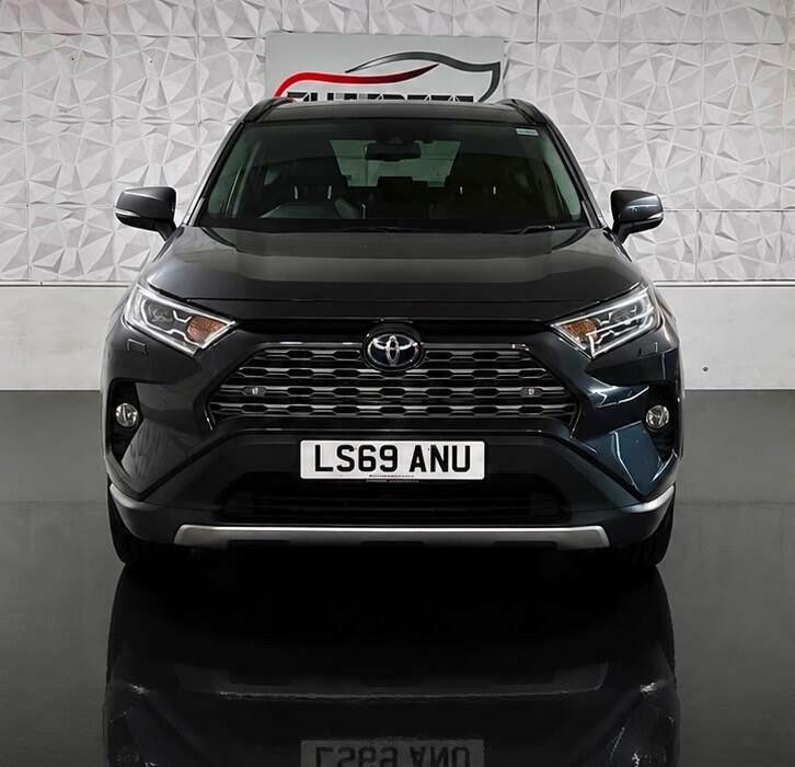 Toyota Rav 4 Excel Grey #2
