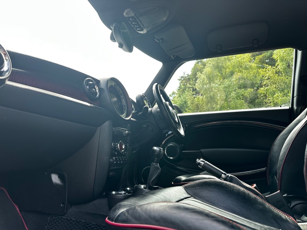 Mini Clubman Cooper D Red #21