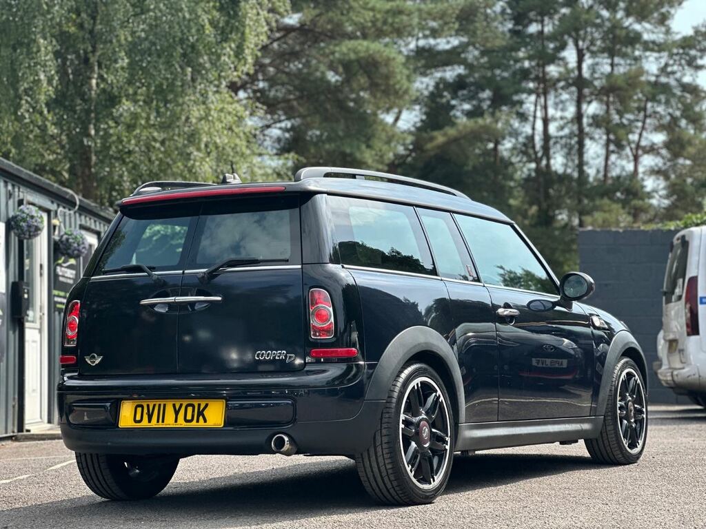 Mini Clubman 1.6 Cooper D Red #8