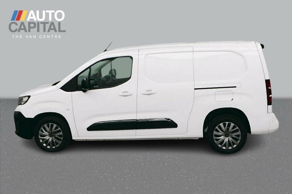 Peugeot Partner 1.5L Asphalt 6Dr KO24VJE White #2