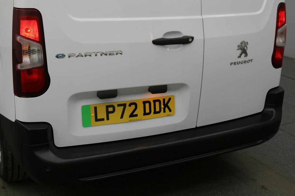 Peugeot E-Partner 750 100Kw 50Kwh Professional Premium Van White #17