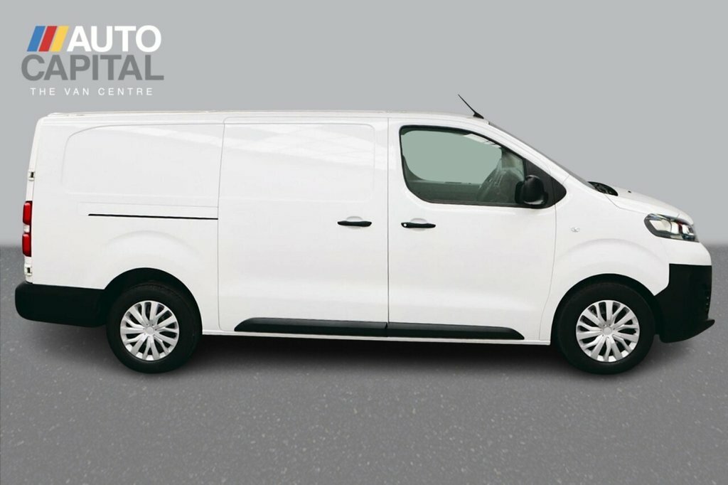 Vauxhall Vivaro 1.5L Dynamic 6Dr White #4