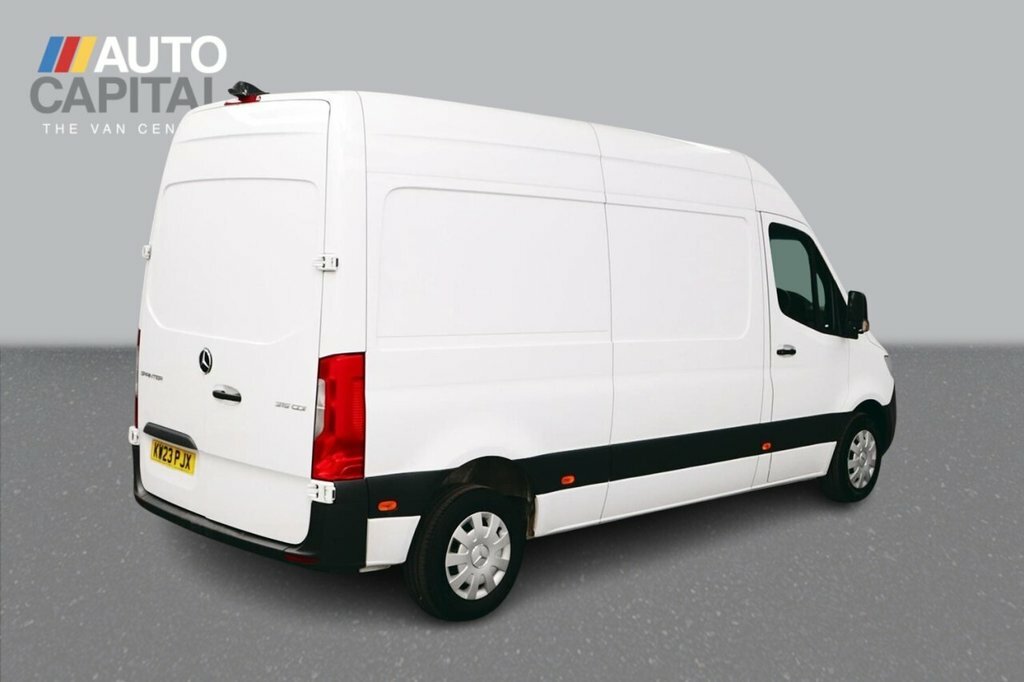 Mercedes-Benz Sprinter 2L Premium White #4