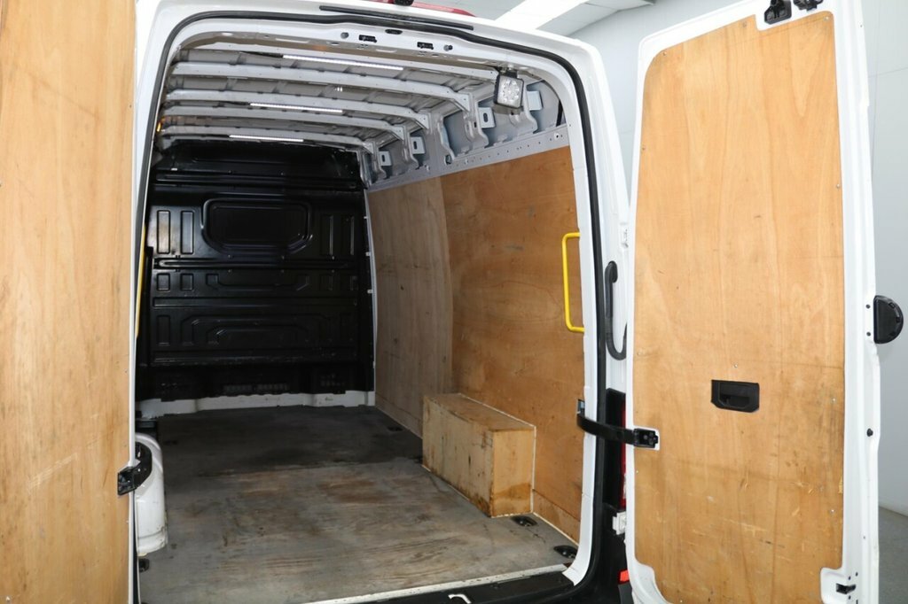 Volkswagen Crafter 2.0 Tdi 140Ps Trendline Business High Roof Van White #13