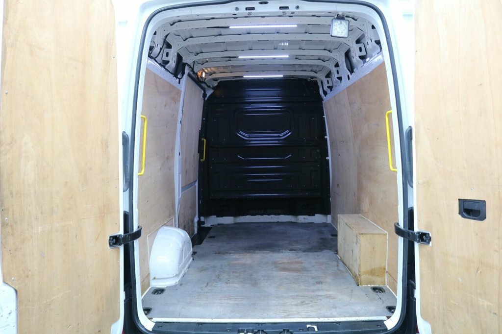 Volkswagen Crafter 2.0 Tdi 140Ps Trendline Business High Roof Van White #12