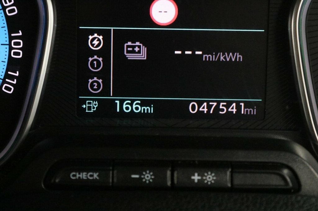 Vauxhall Vivaro White #37