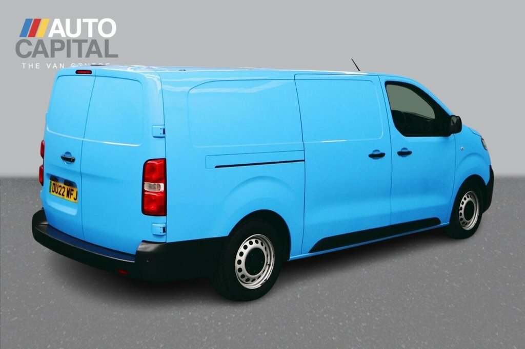 Vauxhall Vivaro Mpv Blue #5