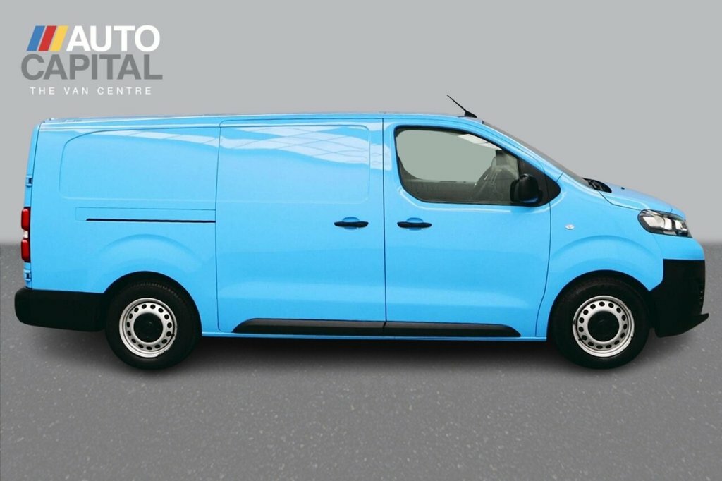 Vauxhall Vivaro Mpv Blue #6