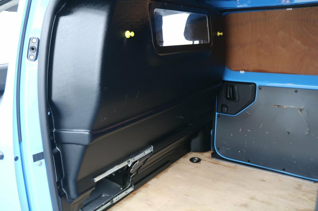 Vauxhall Vivaro White #23