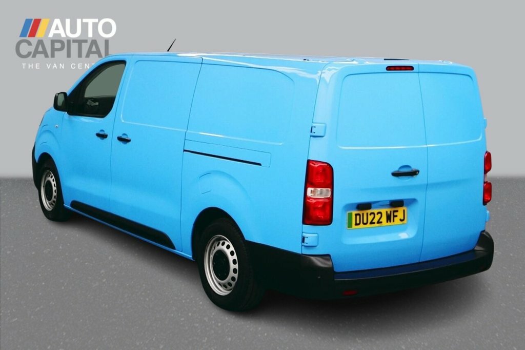 Vauxhall Vivaro Mpv Blue #3